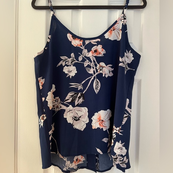 Navy Floral Button Tank - Picture 2 of 2
